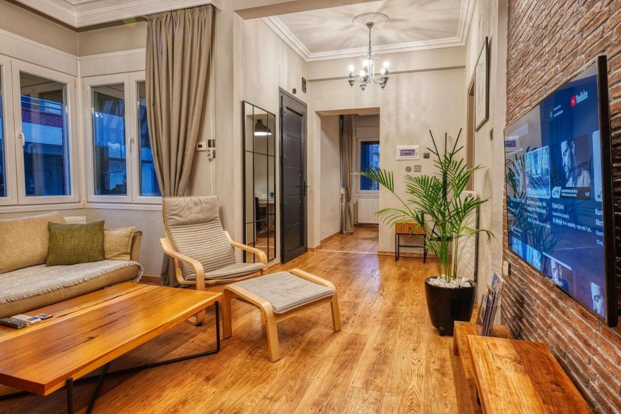 Living Life Apartment Komotiní Ngoại thất bức ảnh