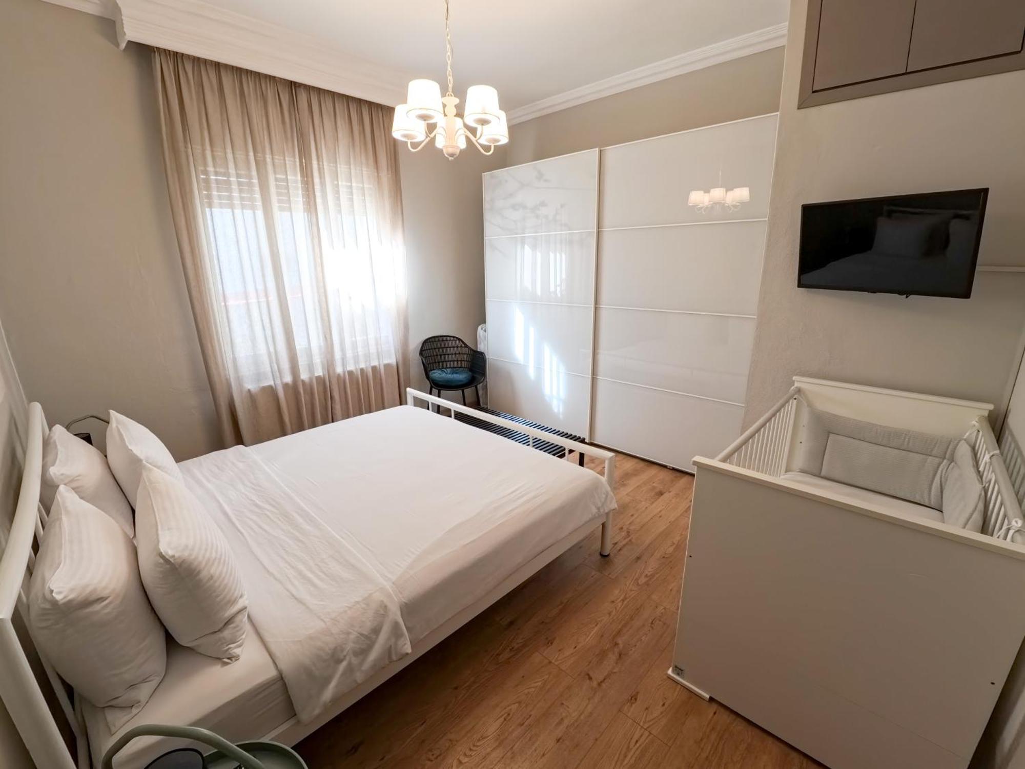 Living Life Apartment Komotiní Ngoại thất bức ảnh