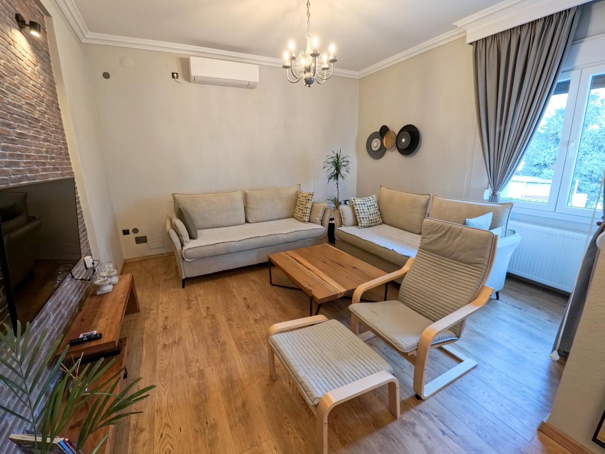 Living Life Apartment Komotiní Ngoại thất bức ảnh