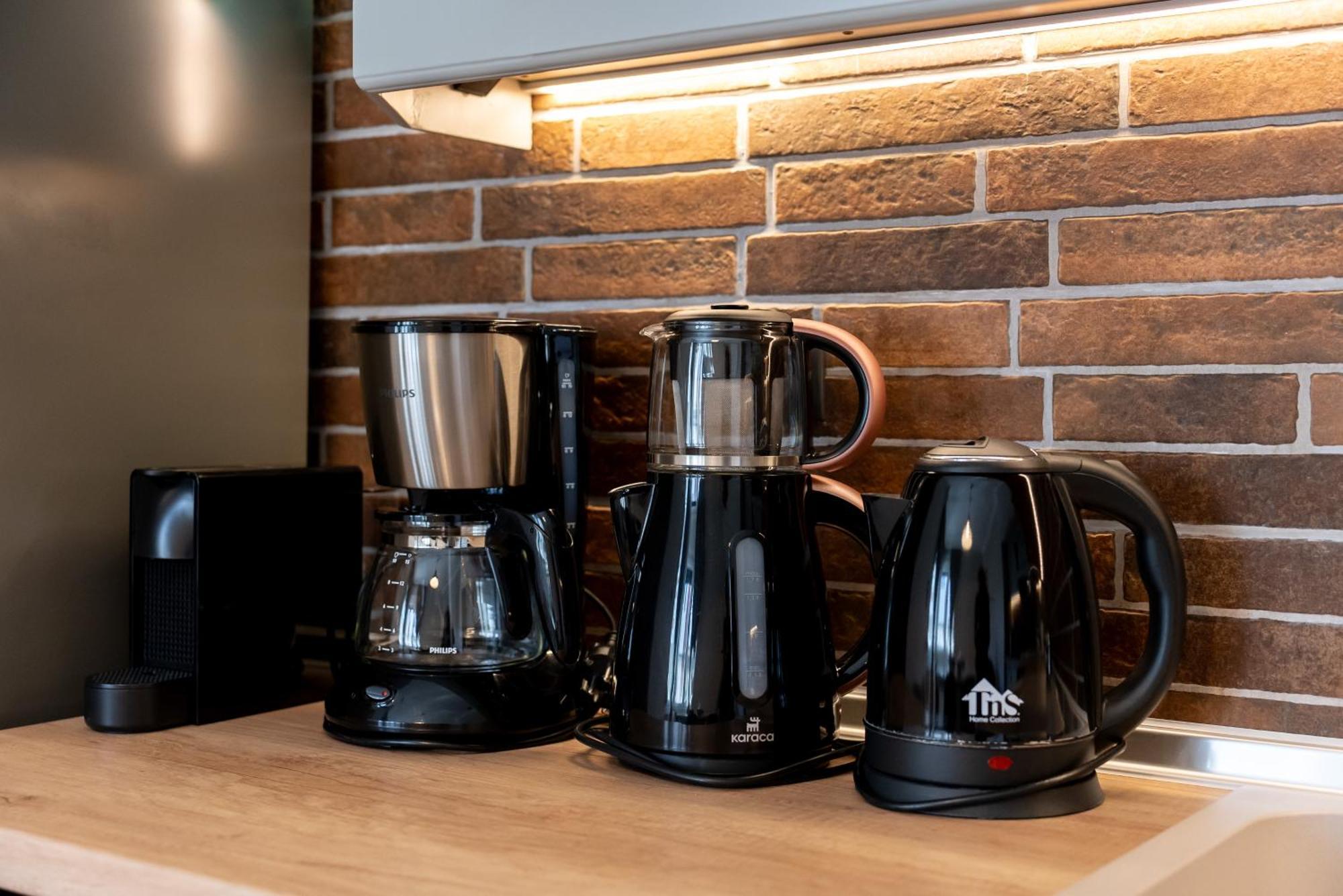 Living Life Apartment Komotiní Ngoại thất bức ảnh